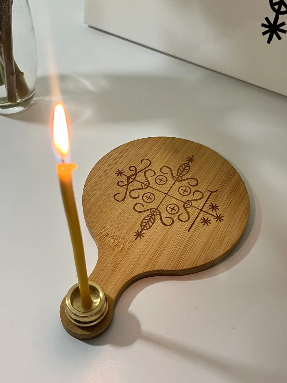 Altar Vèvè candle and incense holder - Image 5